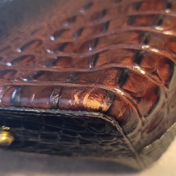 Handbag - Picture 5 of 6